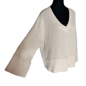 PAPER LABEL Oversized Boxy Knit Pullover Sweater V Neck Wide Arms Cream Medium